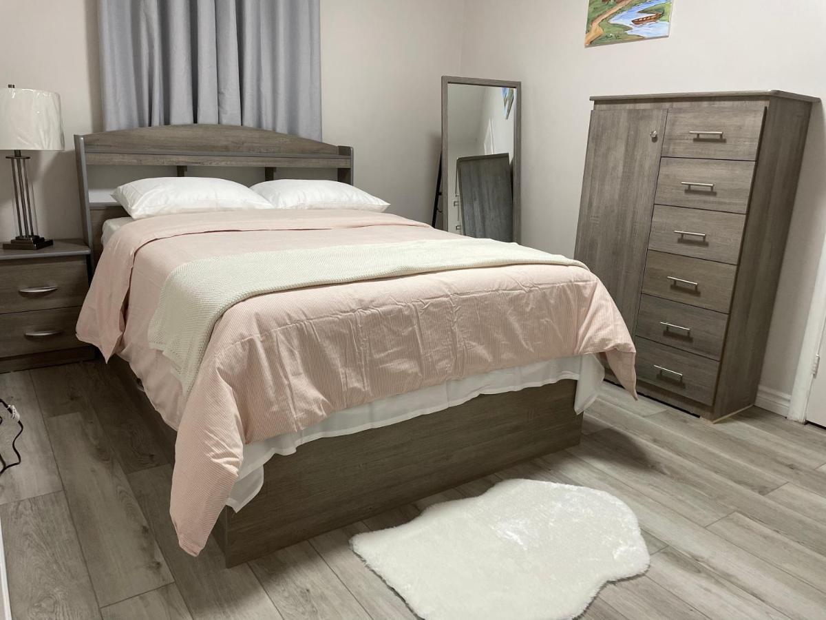 トロント Luxurious Cozy House In Bluffs With Lake Viewヴィラ エクステリア 写真
