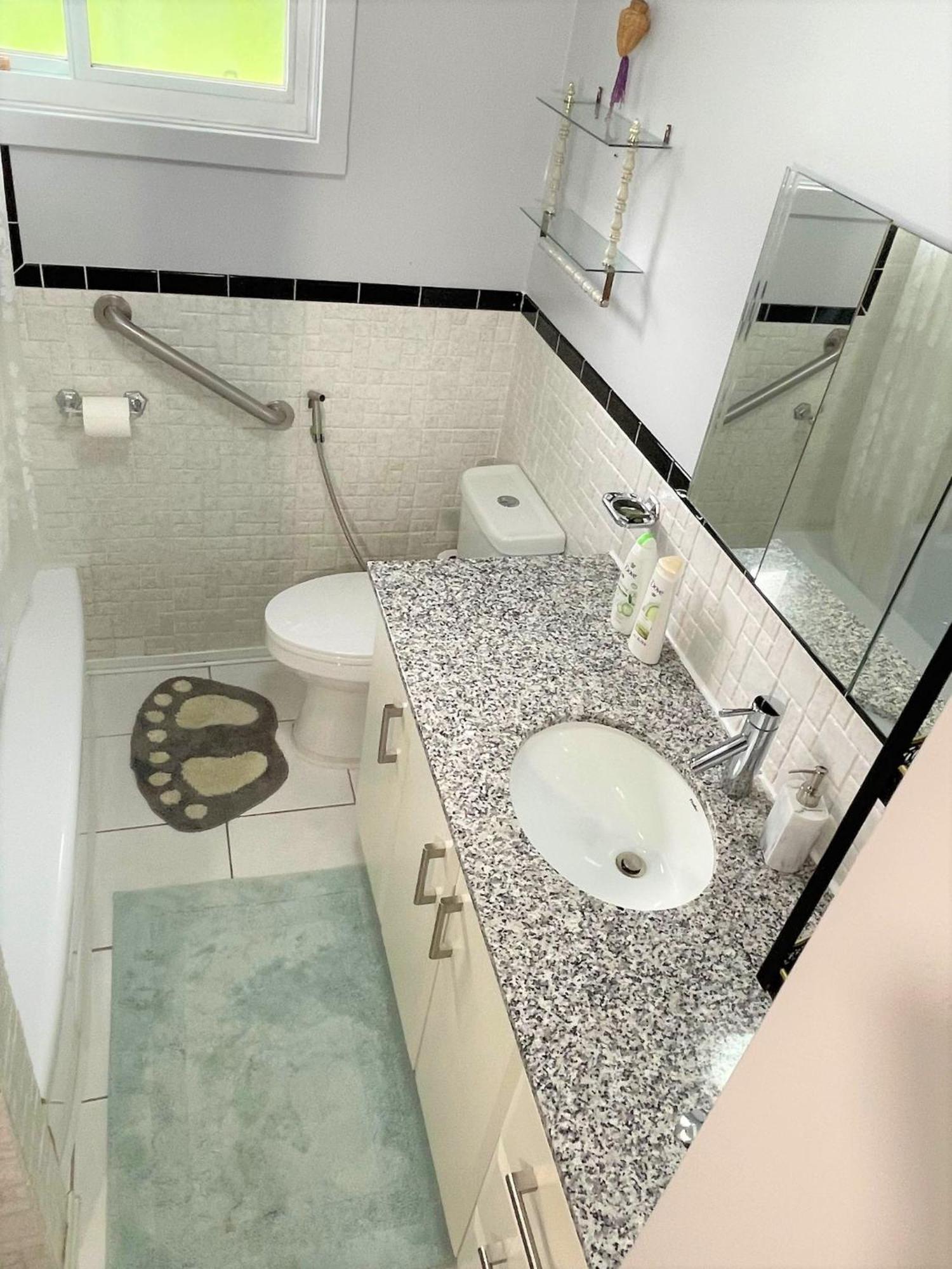 トロント Luxurious Cozy House In Bluffs With Lake Viewヴィラ エクステリア 写真
